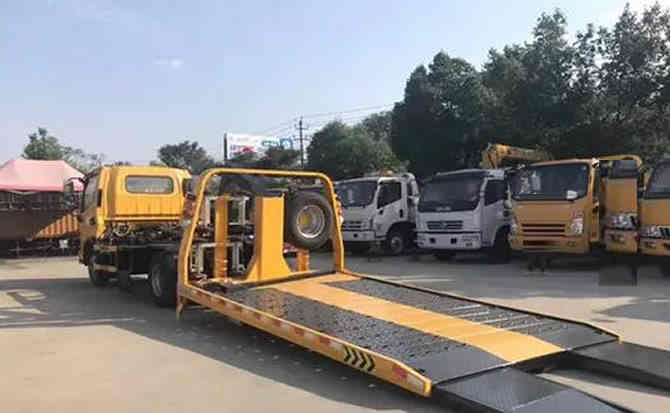 富县汽车中途维修案例